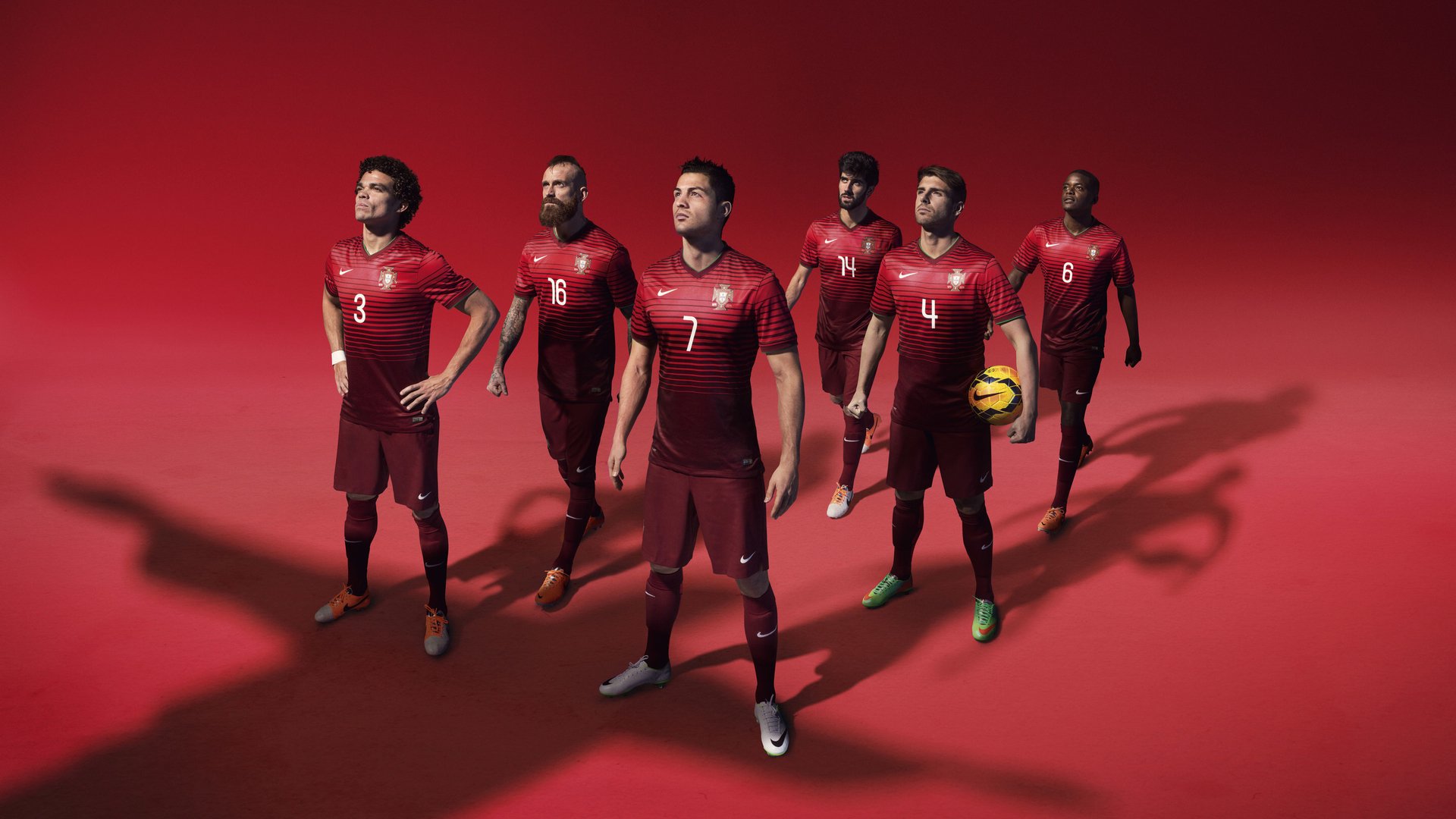 “帕布罗·马特拉的防守表现，成就阿根廷美洲狮队的传奇”